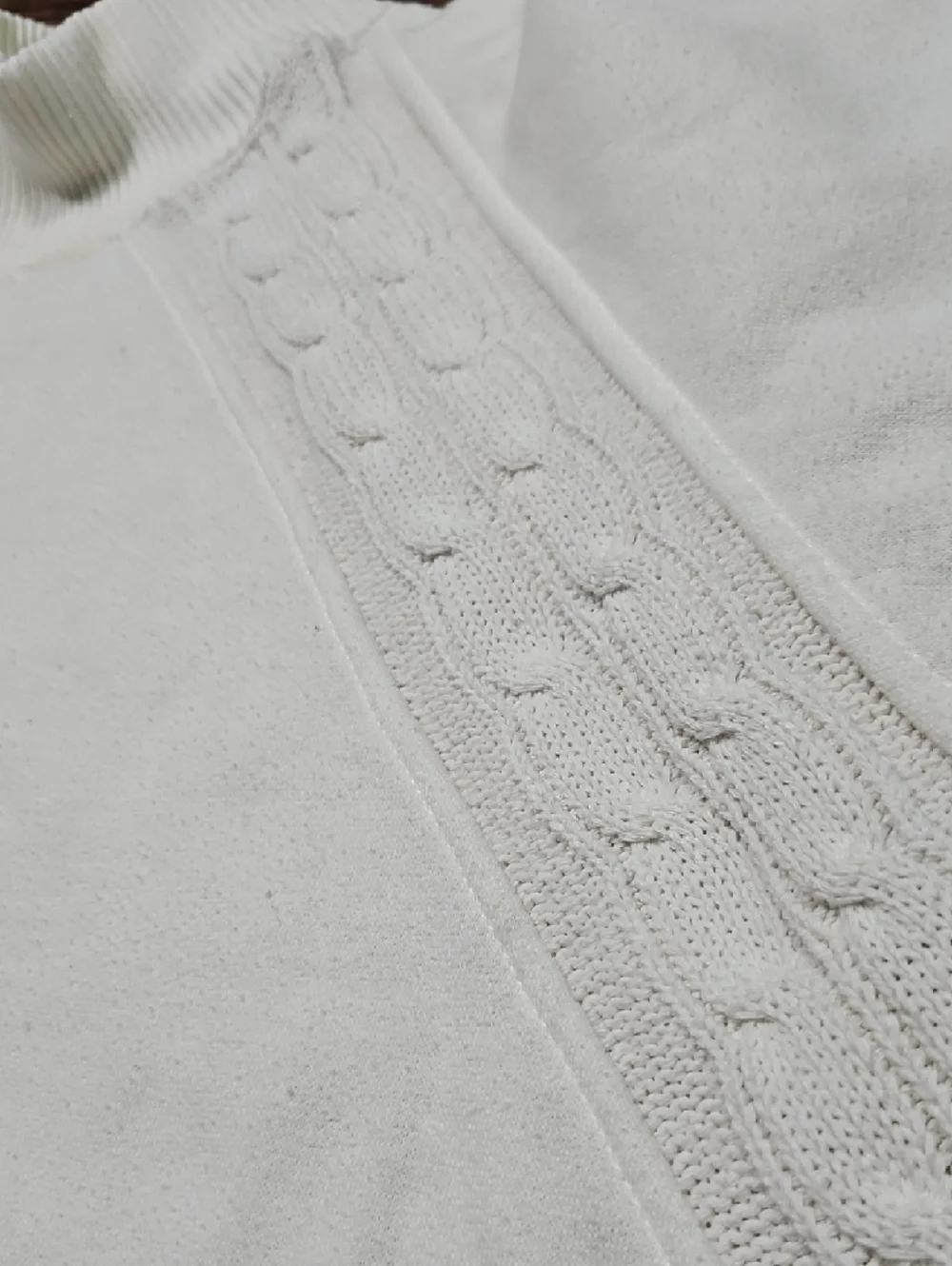 Vintage Carriage Court Cream Mock Neck Sweatshirt Large Cable Knit Trim